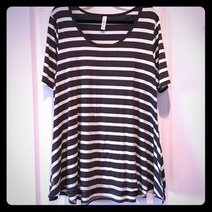Perfect Tee Charcoal grey and white stripe